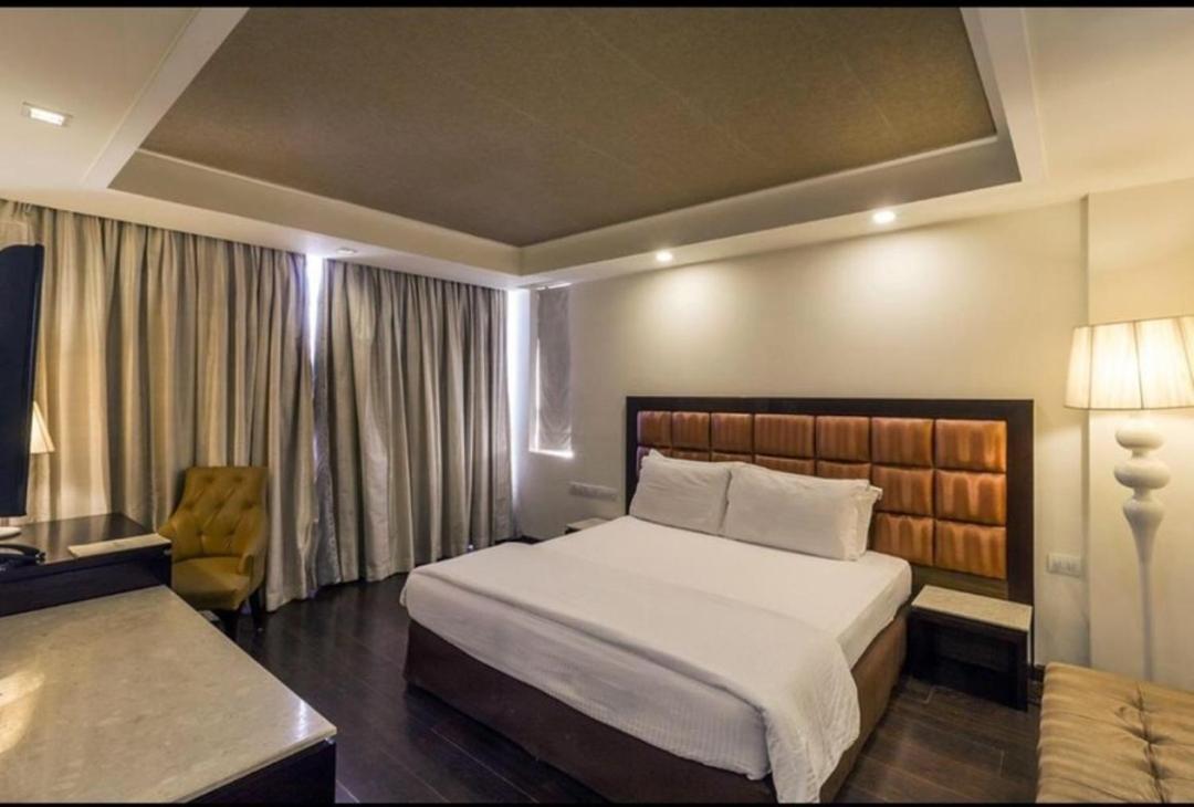 Madhuban Hotel , Neu-Delhi Exterior foto